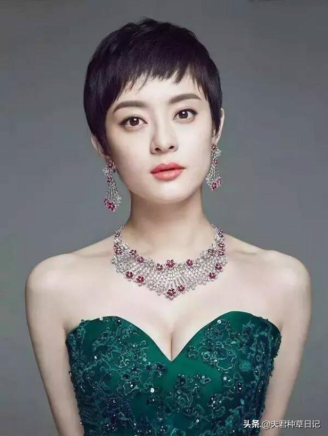 探索最新發(fā)型，為50歲女性打造獨特魅力發(fā)型