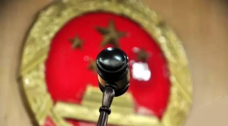 關(guān)于新澳門(mén)一碼一肖一特一中，揭示違法犯罪真相
