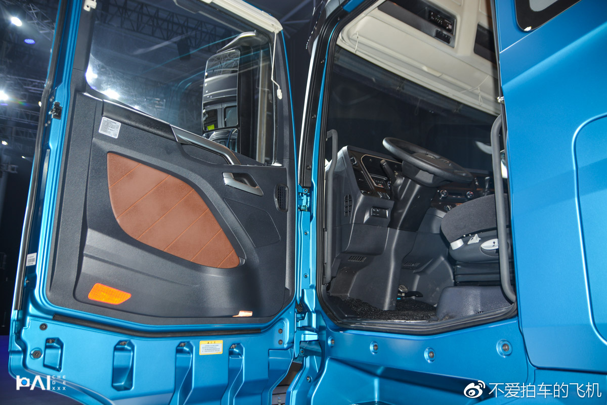 解放J7最新款價格解析，價值多少錢的商用車新標桿？